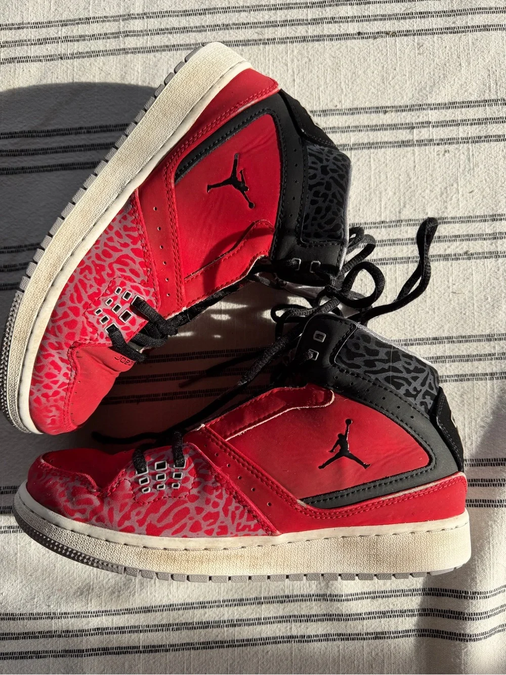 Nike Air Jordans Red and Black Kids' High-Top Sneakers Size Youth 5.5